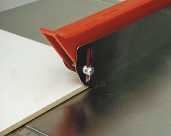 Ηλεκτρική Μηχανή Κοπής Πλακιδίων 500W / Mannesmann 631-500 / 5 Ηλεκτρική Μηχανή Κοπής Πλακιδίων 500W / Mannesmann 631-500 / 5